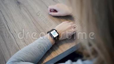 智能手表-来电显示-过肩-慢动作